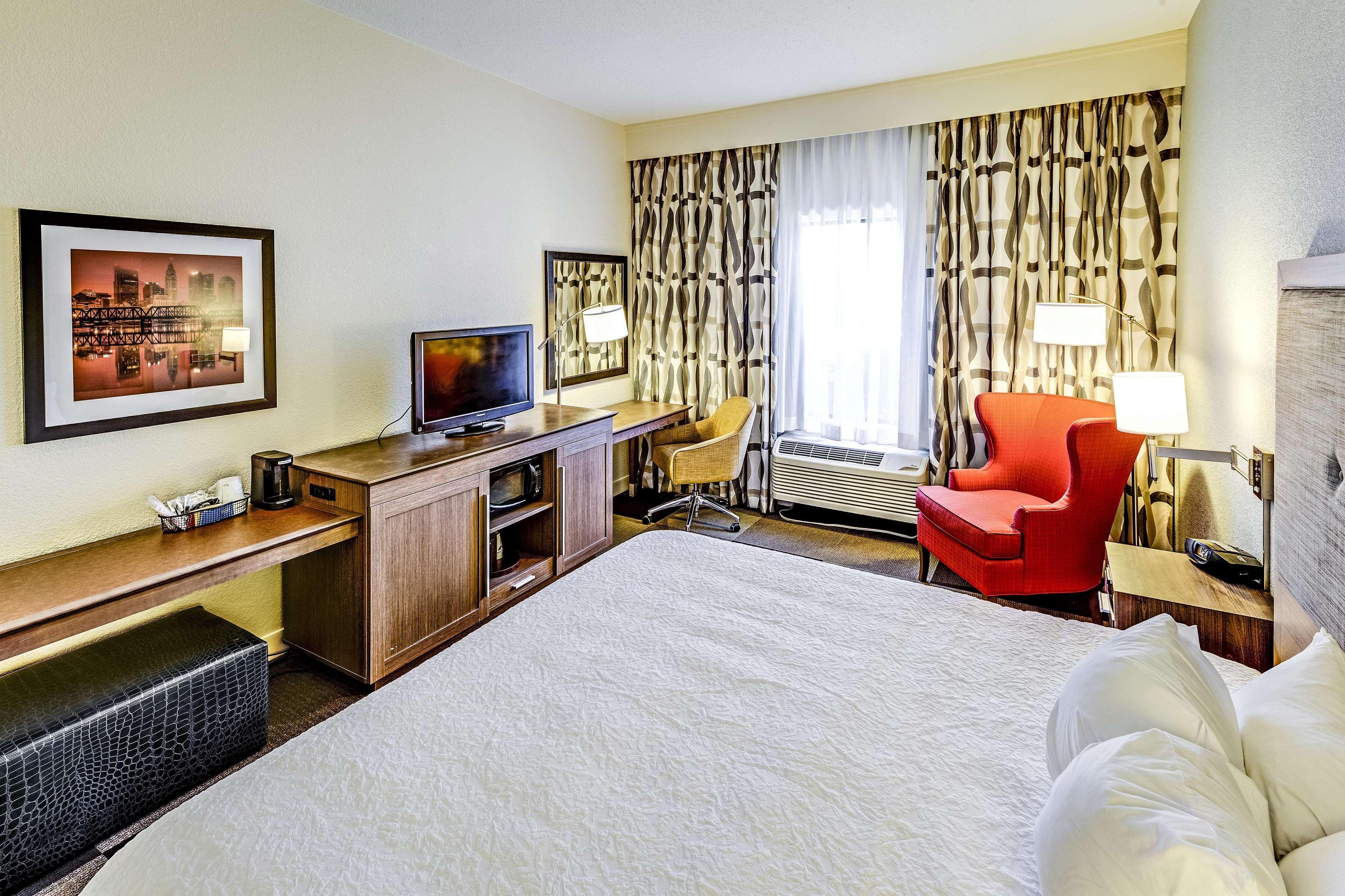 Hampton I-70e/hamilton Road Hotel